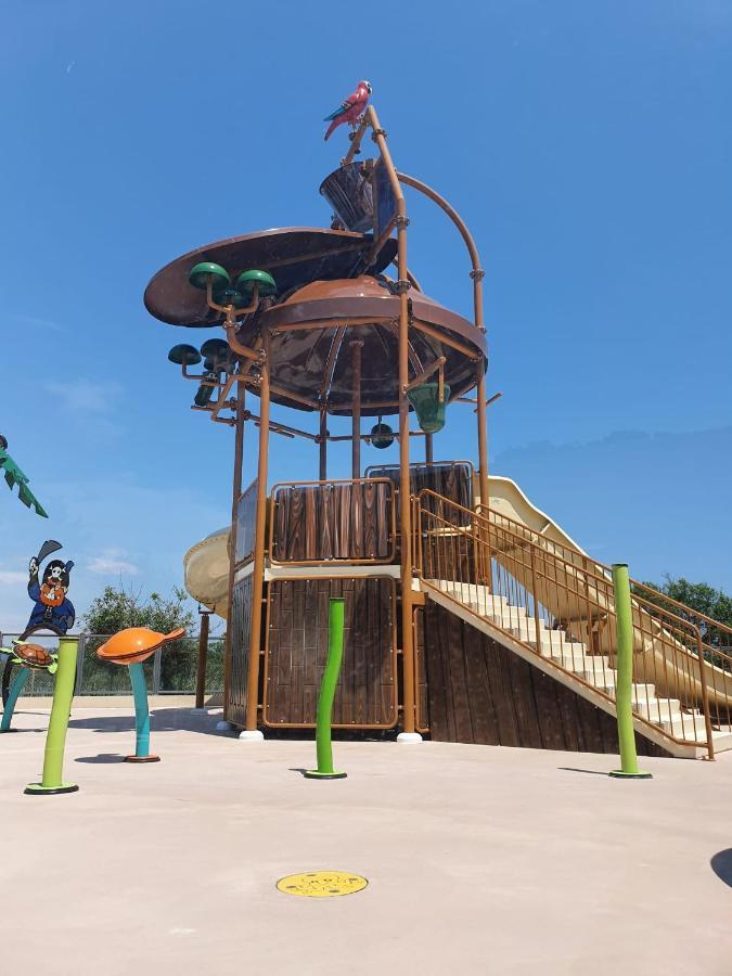 Mobil-home 661 camping Saint Aygulf plage Bagian luar foto